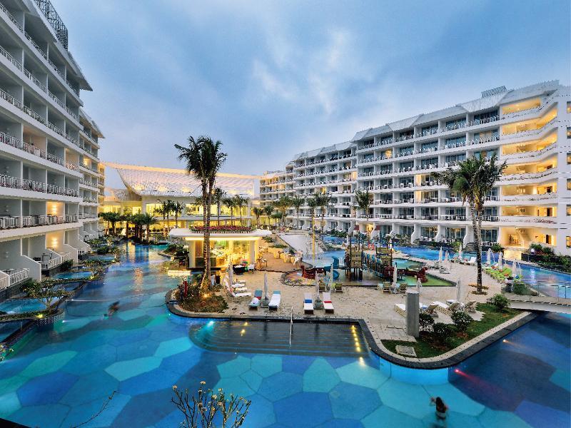 Palace Resort Yalong Bay Sanya Luoyushangcun Exterior foto